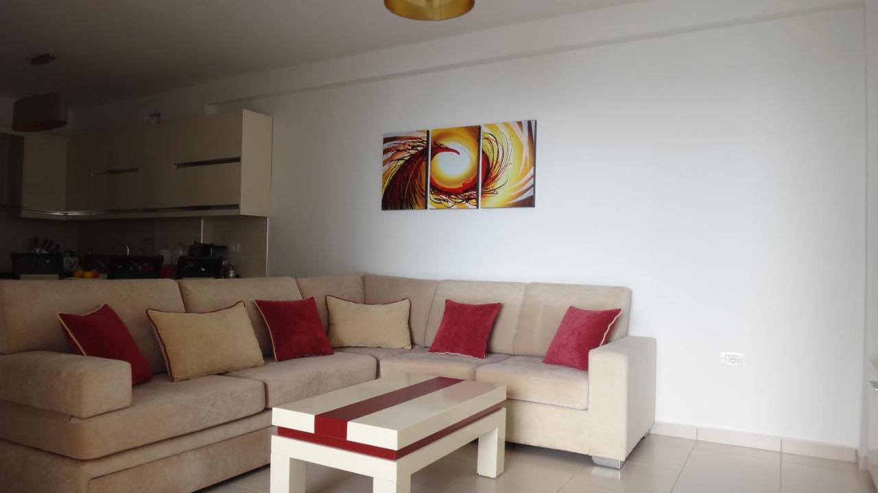Apartament In White Saranda